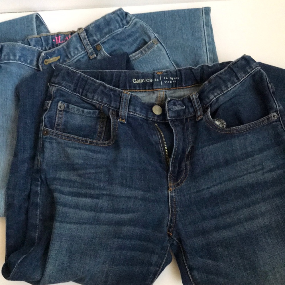 2 girls jeans